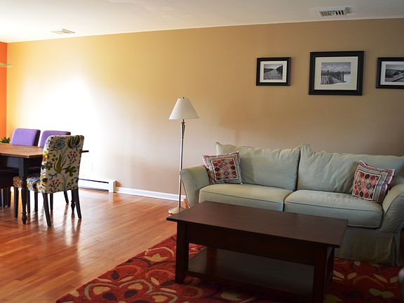 Bright & Open Floor Plan