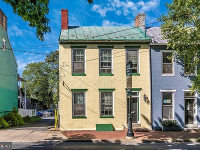 11 W South St, Frederick, MD, 21701