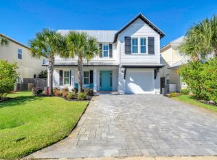 91 Charlotte Ave, Miramar Beach, FL 32550