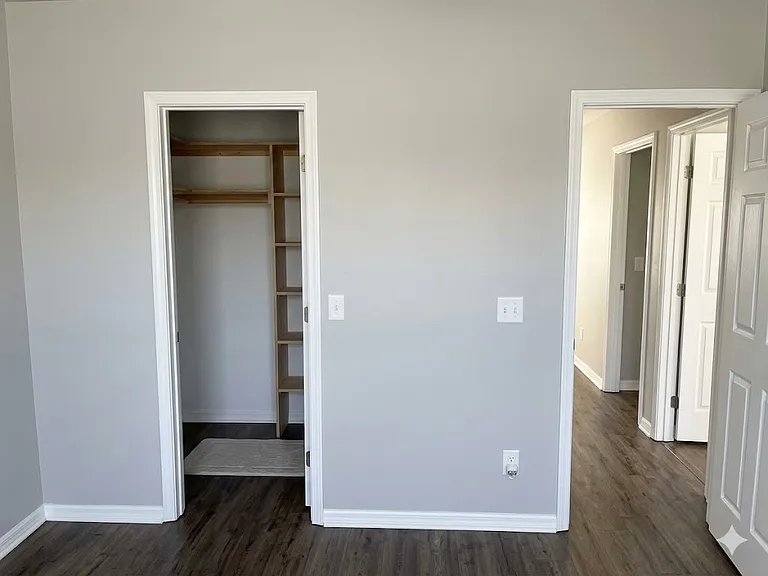 13830 Glasser Ave — Photo 12