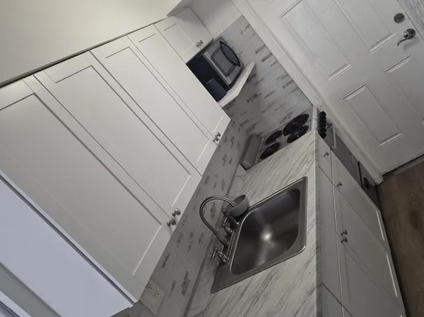 817 NW 12th Ave #2, Fort Lauderdale, FL 33311