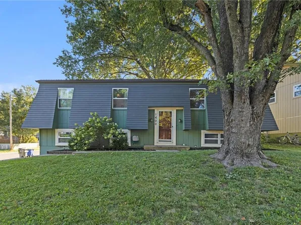 1600 S Kenwood St, Olathe, KS 66062