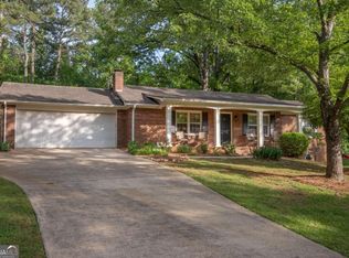 1121 Old Farm Rd, Watkinsville, GA 30677