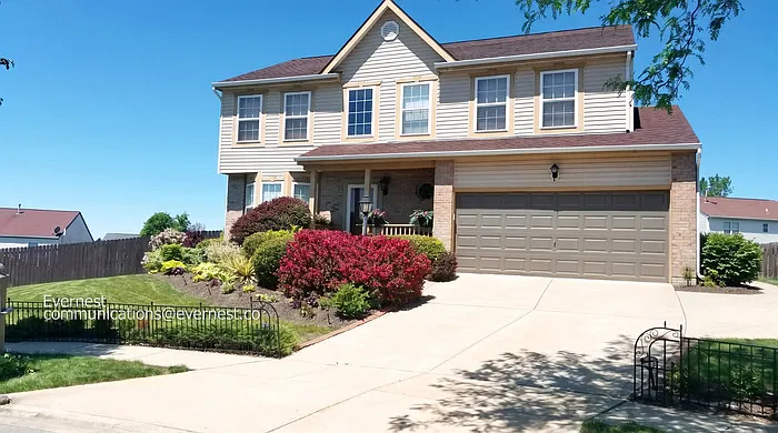 4 bed, 2.5 bath, 2214 sqft, $2,750 — Photo 1
