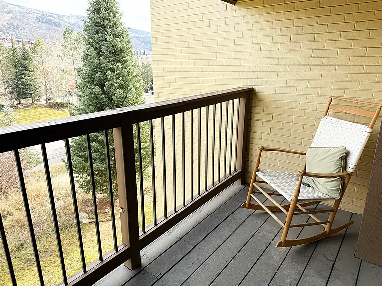 2080 Trollhaugen Ct #310 — Photo 16
