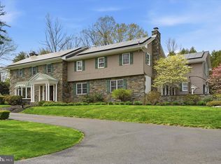 1087 Mount Eyre Rd, Washington Crossing, PA 18977
