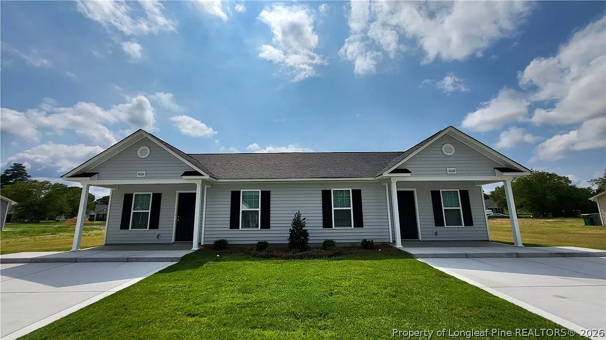2 bed, 2.0 bath, $1,200 — Photo 1
