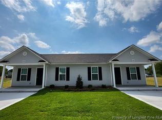 105 Pineridge Dr #B, Lumberton, NC 28358