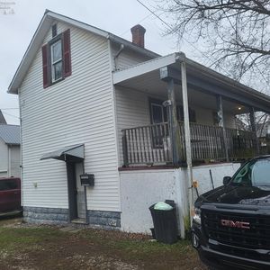 105 W Maple St, Willard, OH, 44890