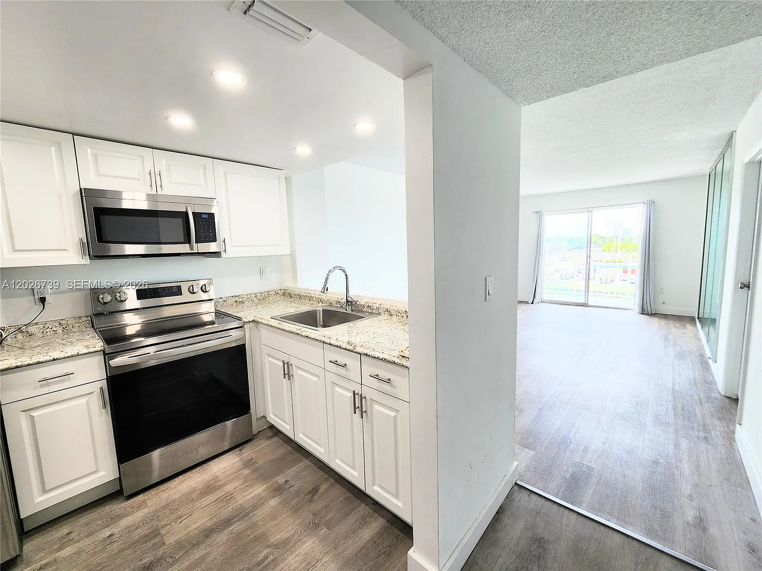 Tall Trees Condo — Photo 2