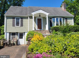 225 Taylorsville Rd, Yardley, PA 19067