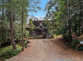 486 Bluff Way, Southern Gulf Islands, BC V0N2J2