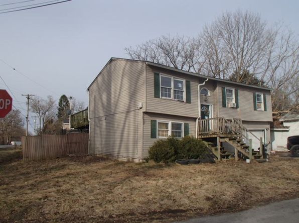 9419 River St, Phoenix, NY 13135