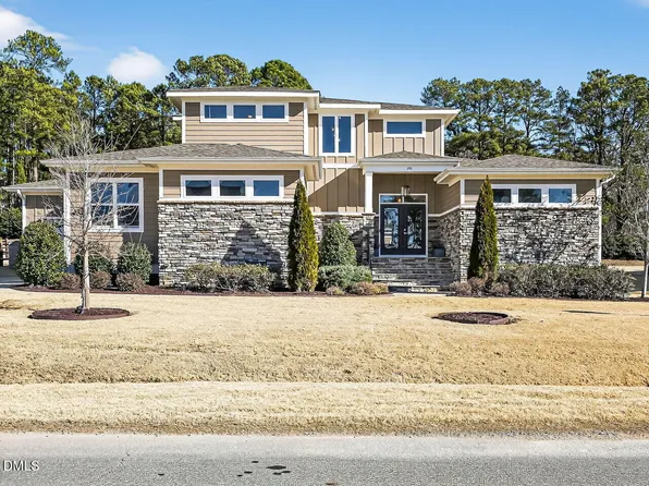 191 Allesandra Dr, Clayton, NC 27527