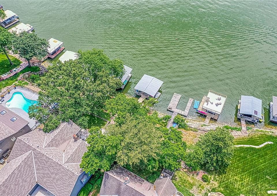 422 N Winnebago Dr, Lake Winnebago, MO 64034 Zillow