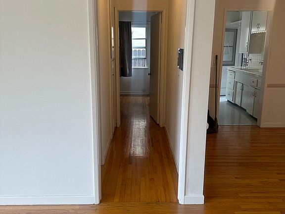 5th image of 11019 Culver Blvd #11019