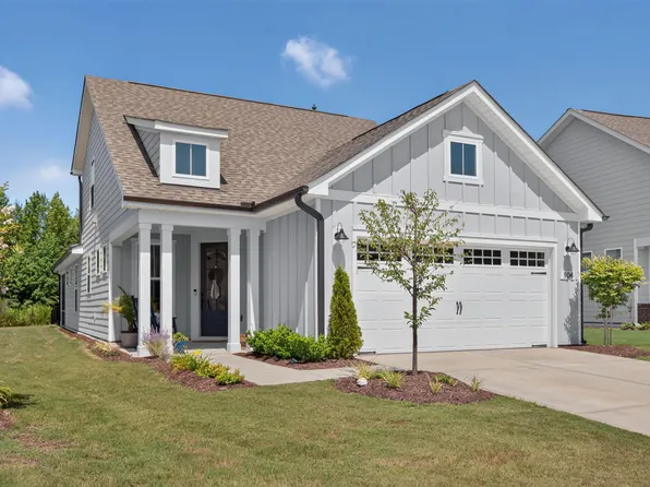 104 Shadowbrook Trl, Clayton, NC 27520