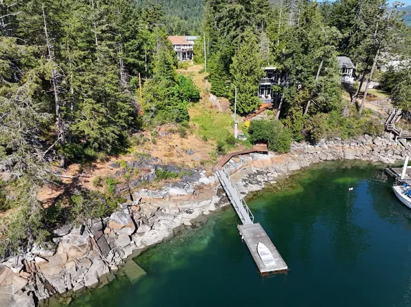13223 Pool Rd, Sunshine Coast, BC V0N 1S1