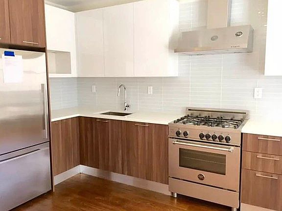3rd image of 159 W 126th St APT 5B