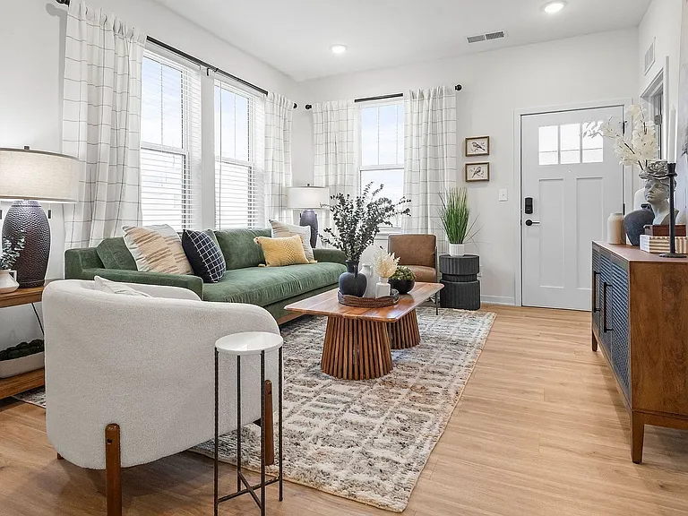 LEO at Bristol - Single Family Rental Homes — Photo 13