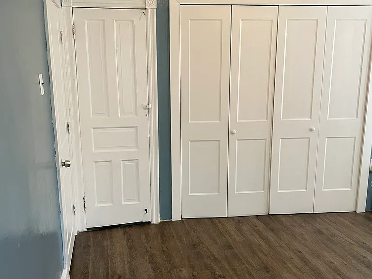 Master Bed Room