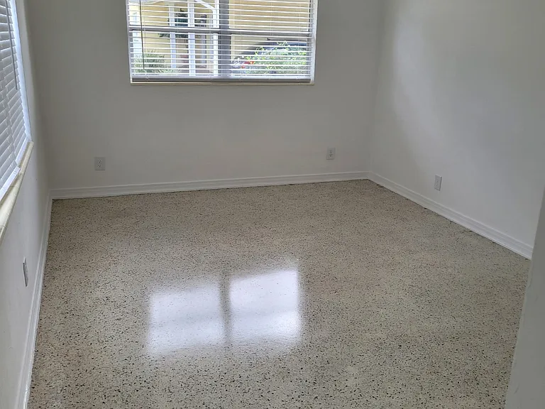 7115 Flounder Dr — Photo 9