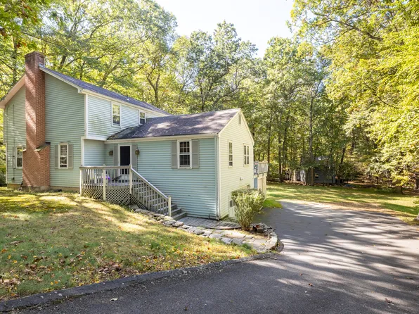 33 Forge Drive, Avon, CT 06001