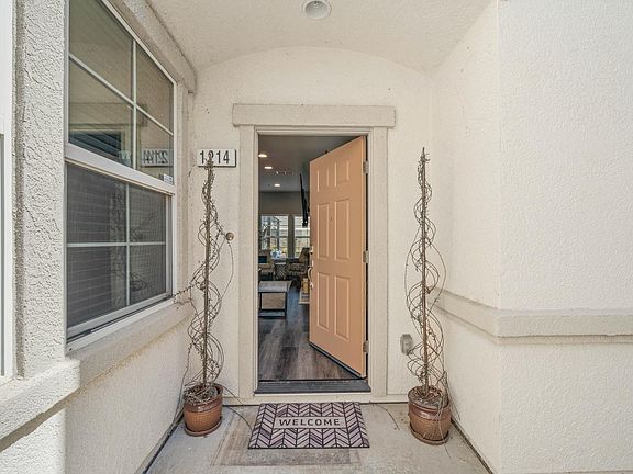 5th image of 3301 N Park Dr Unit 1214