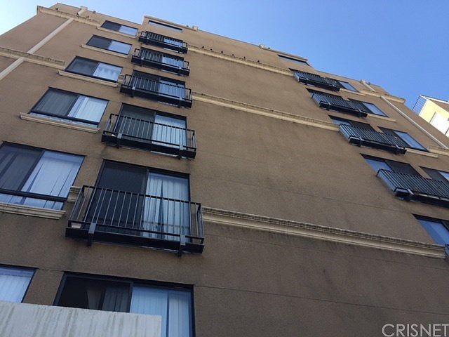 1st image of 625 S Berendo St #613