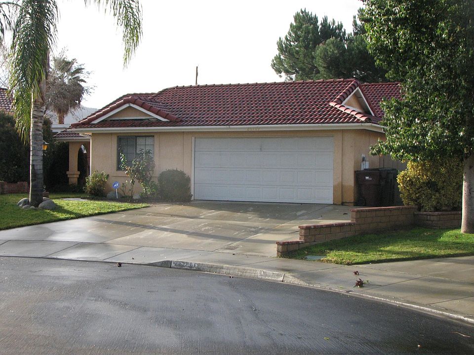 1st image of 26709 Syracuse Ct