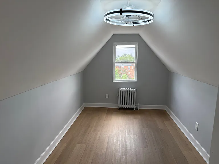 618 Chestnut Hill Ave — Photo 44