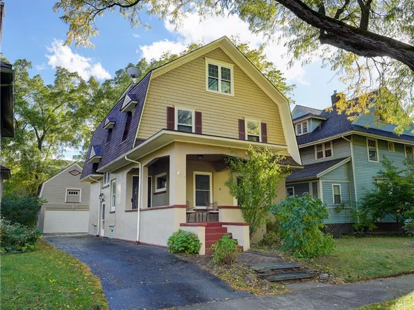 993 Harvard St, Rochester, NY 14610