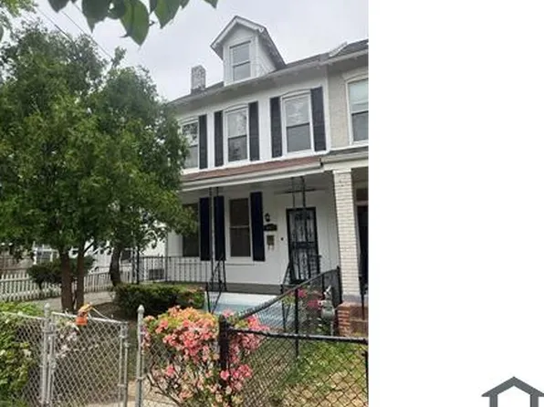 917 Hamilton St NW, Washington, DC 20011