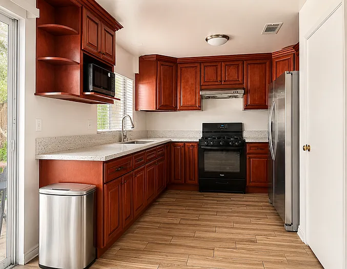 746 Geoffrey Ct #1 — Photo 14