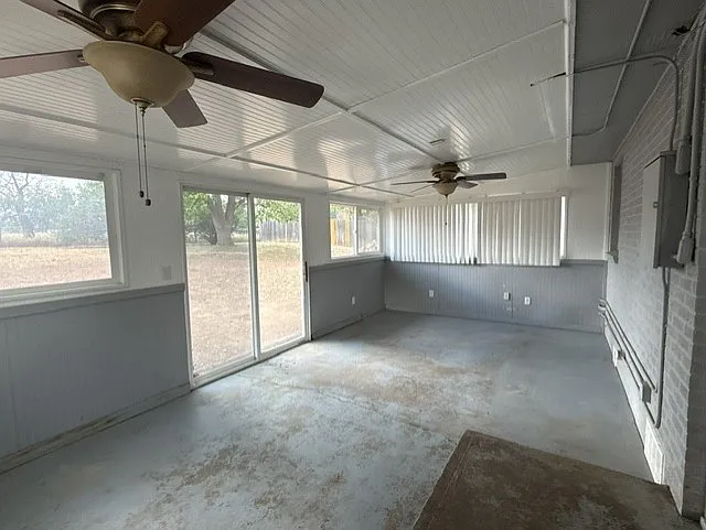 1234 W Prospect Rd — Photo 31