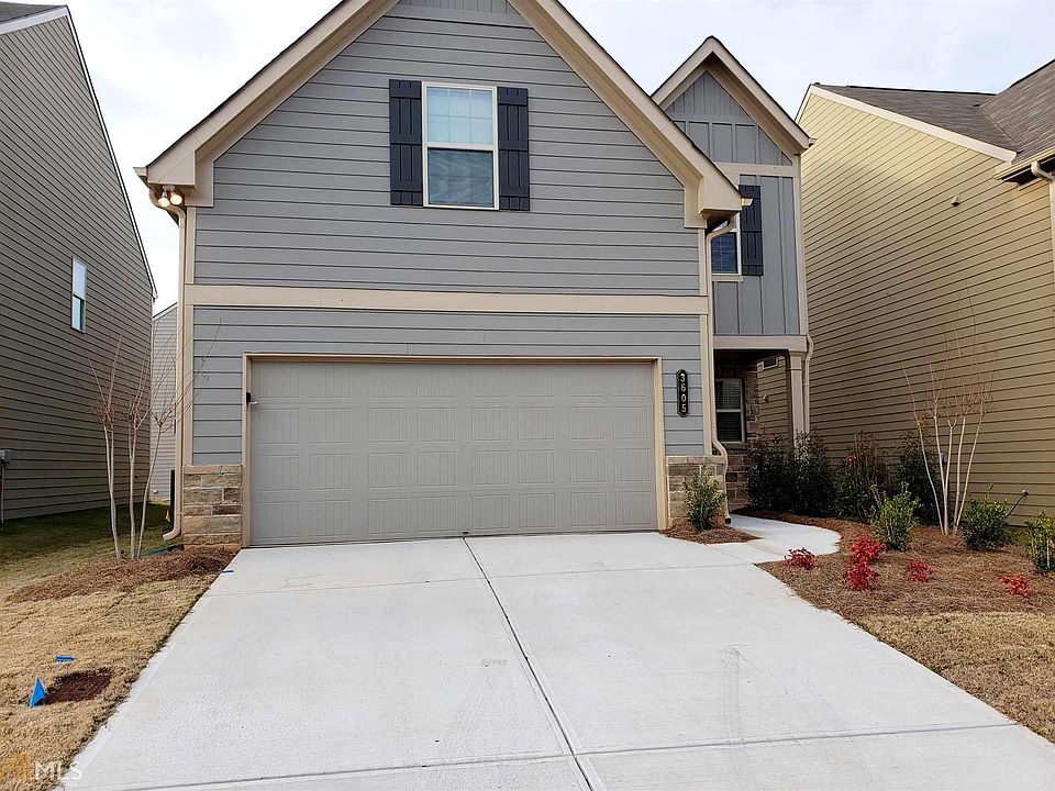 2nd image of 3605 Moon Crest Dr