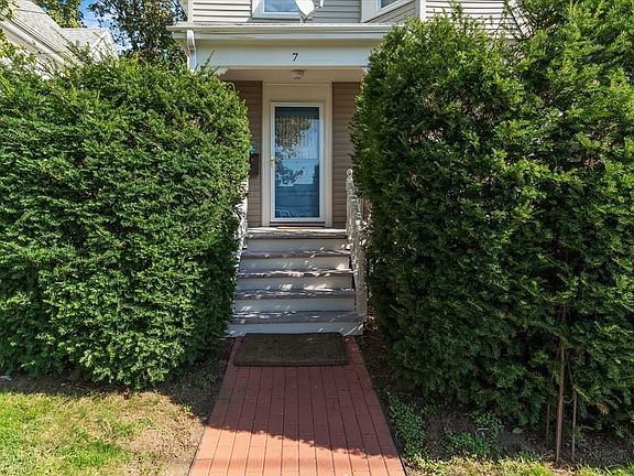 2nd image of 7 Rockdale Ave