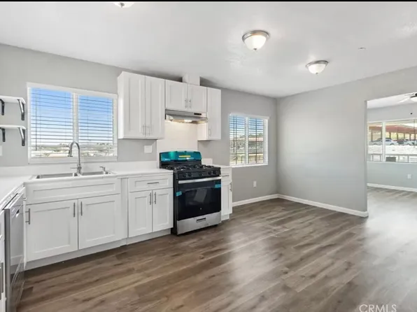 211 W Buena Vista St #1 & 2, Barstow, CA 92311
