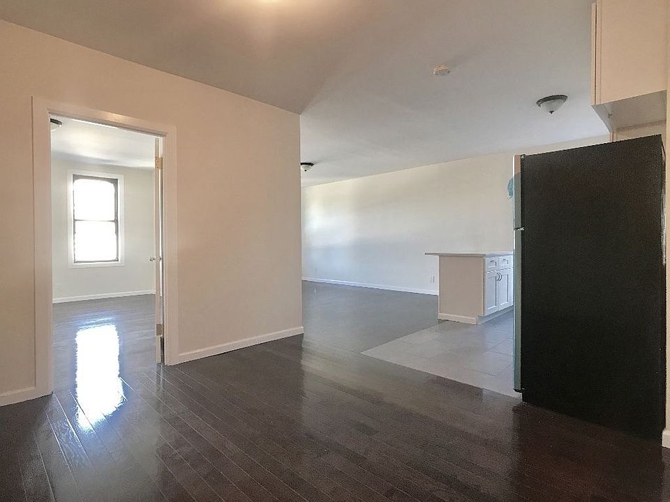 1st image of 400 Fort Washington Ave APT 6E