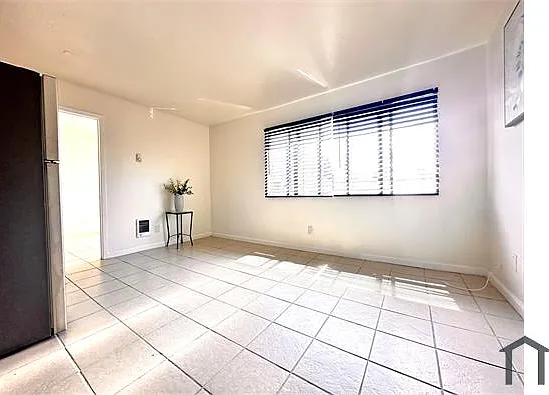 3421 68th Ave #6 — Photo 9