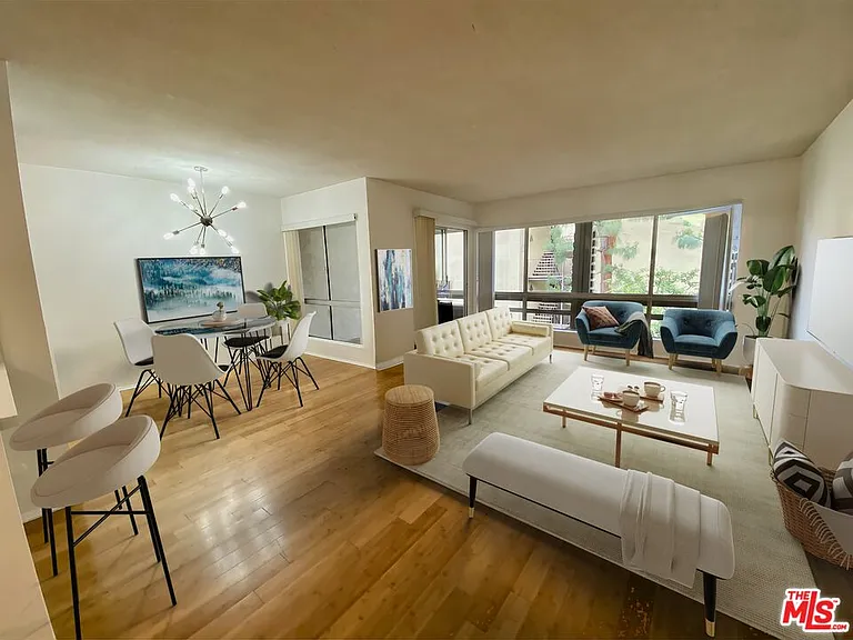 6250 Buckingham Pkwy #203 — Photo 1