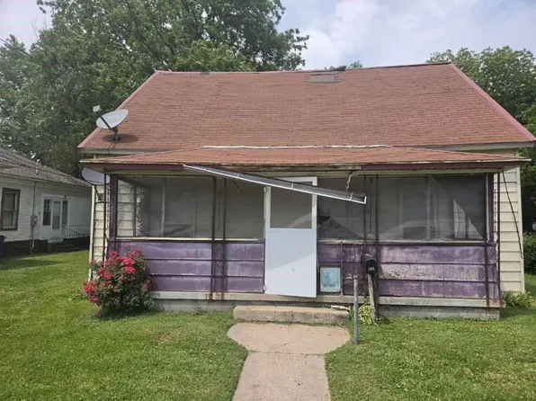 308 W Cleveland St, Charleston, MO 63834