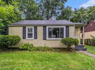 20954 Rensselaer St, Farmington Hills, MI 48336