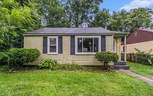 20954 Rensselaer St Photo 1