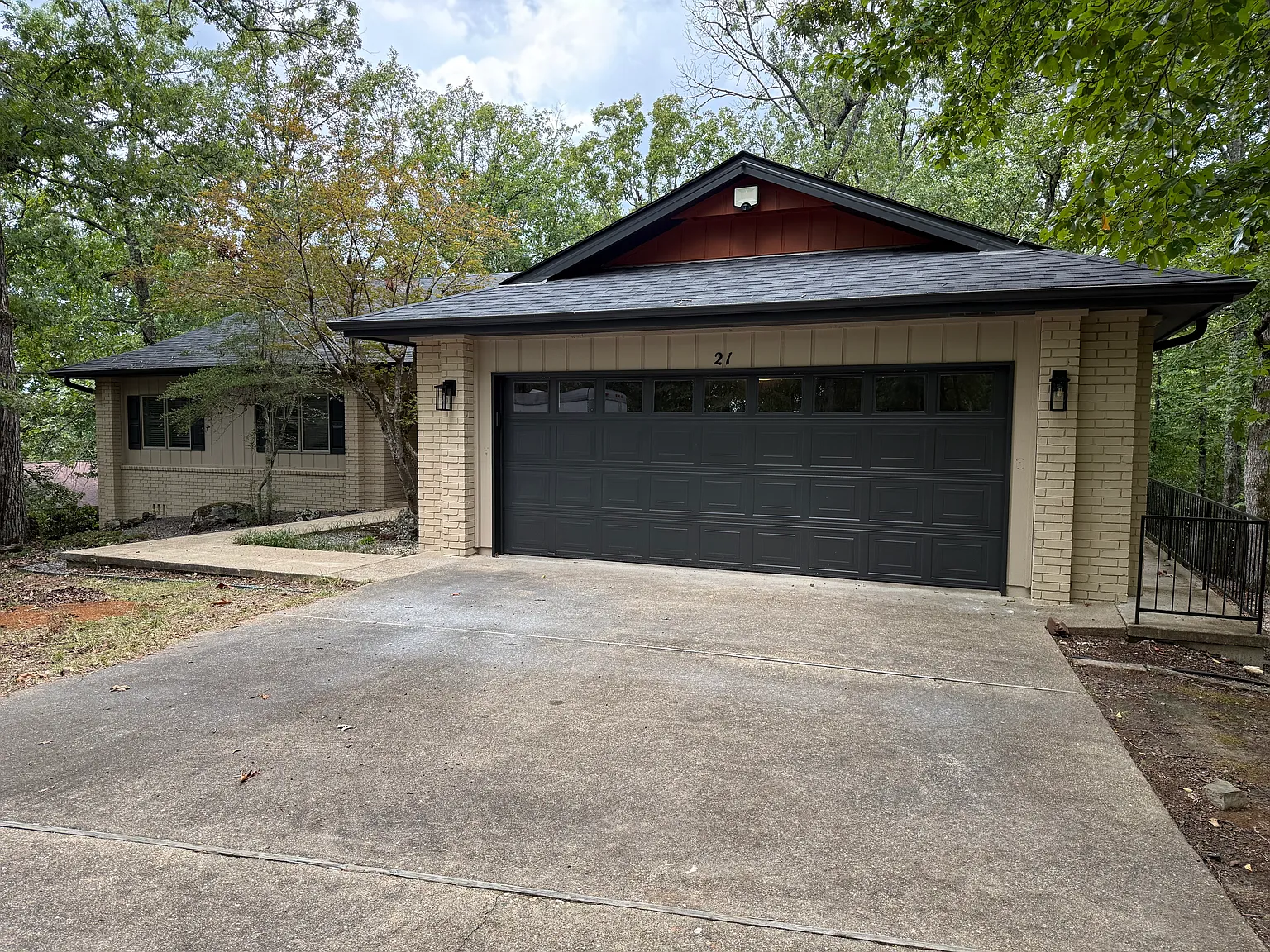 3 bed, 2471 sqft, $2,450 — Photo 1