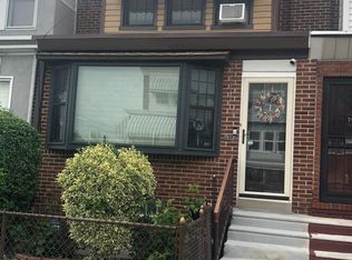 7002 Wheeler St, Philadelphia, PA 19142
