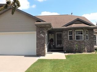 410 Arthur St, Gladbrook, IA 50635