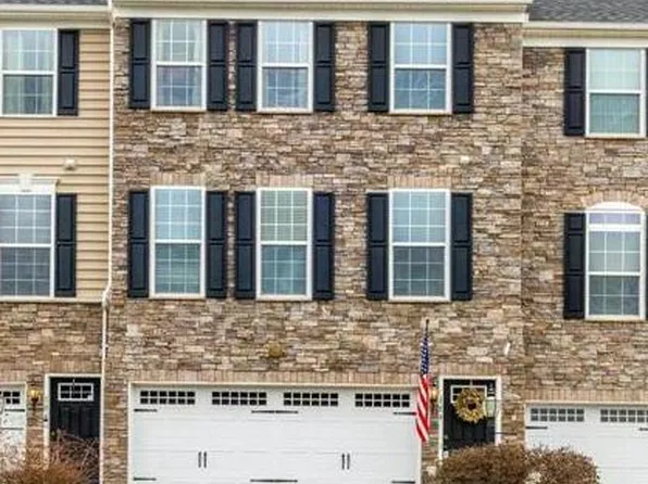 184 Trout Lily Dr, Lake Frederick, VA 22630