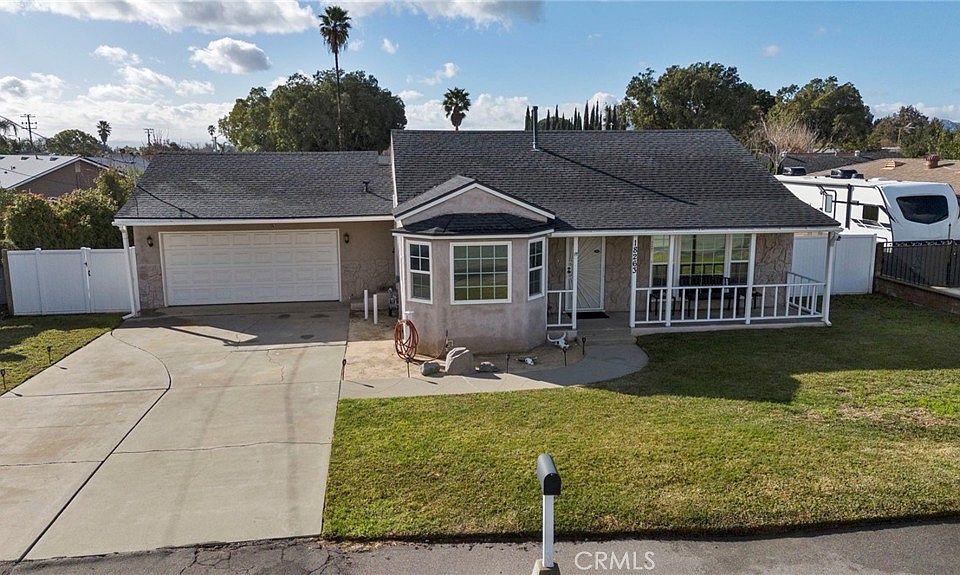 1st image of 18263 Bonnie Ln