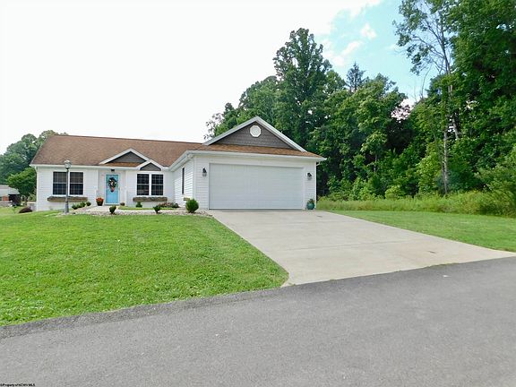 2nd image of 51 Augusta Pines Dr